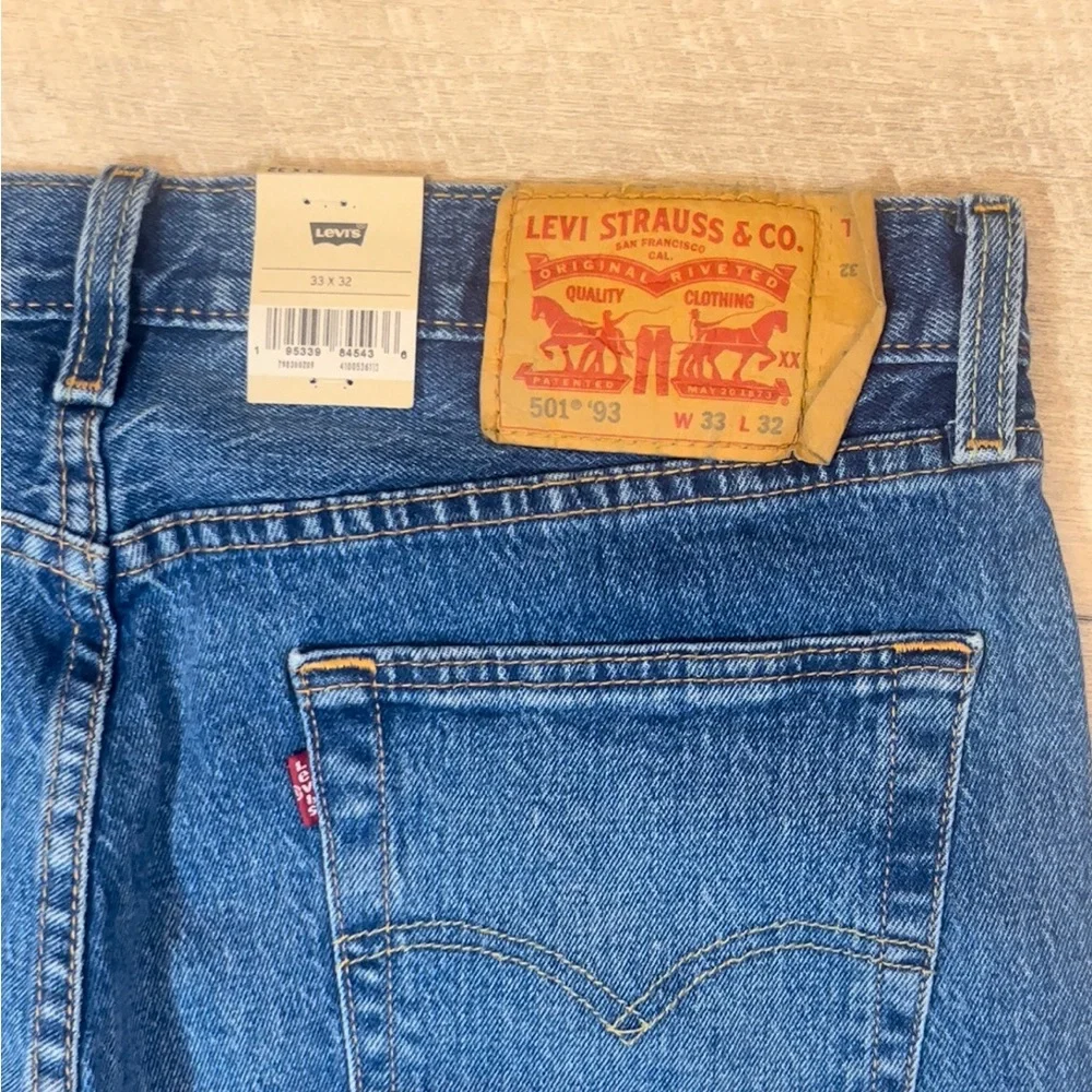 NWT Levi’s Men’s 501 ‘93 Straight Stretch Jeans Size 33